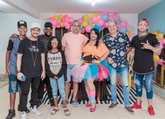 Desirée Oliveira, a eterna “Mulata difícil” do Zorra Total, completa 40 anos e celebra com festa anos 80.