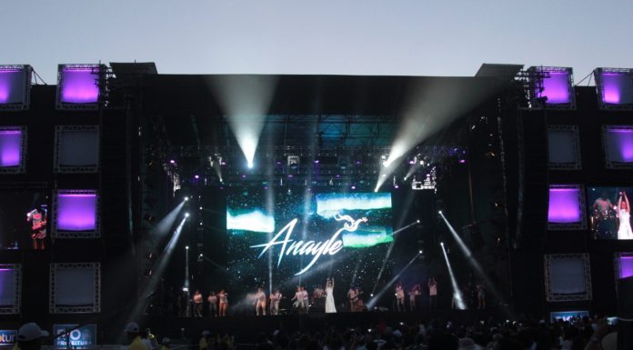 Anayle Sullivan se apresenta no Réveillon de Copacabana (RJ)