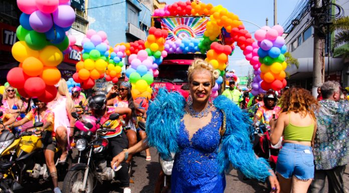A Parada LGBTQI + de MADUREIRA, atraiu centenas de pessoas neste domingo, 01 de Dezembro de 2024 para celebrar a Diversidade Sexual e de Gênero.