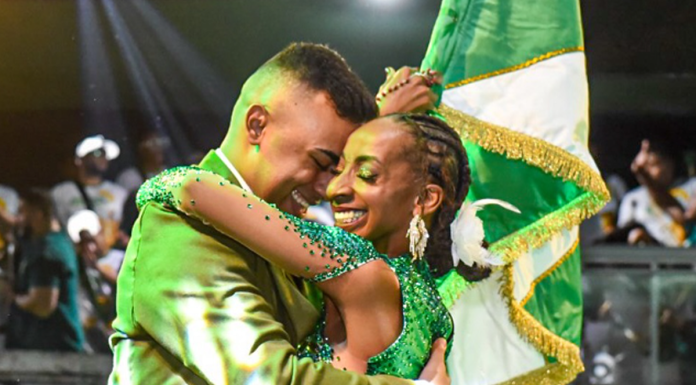 O Reizinho de Madureira apresentou o seu novo casal de mestre-sala e porta-bandeira de 2026. Matheus Machado e Maura Luiza